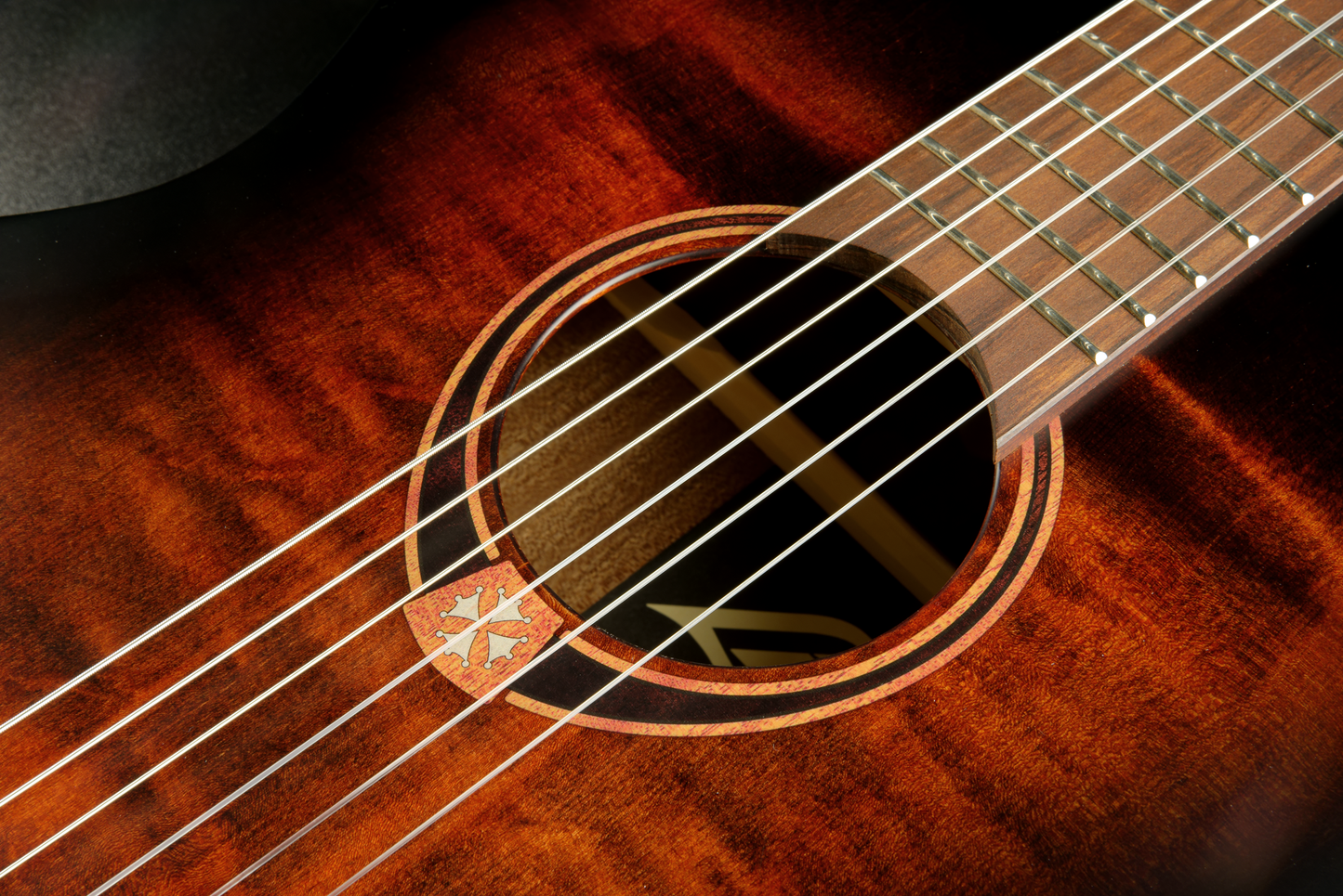 LAG Tramontane 70NABB Auditorium Nylon Black & Brown Konzertgitarre