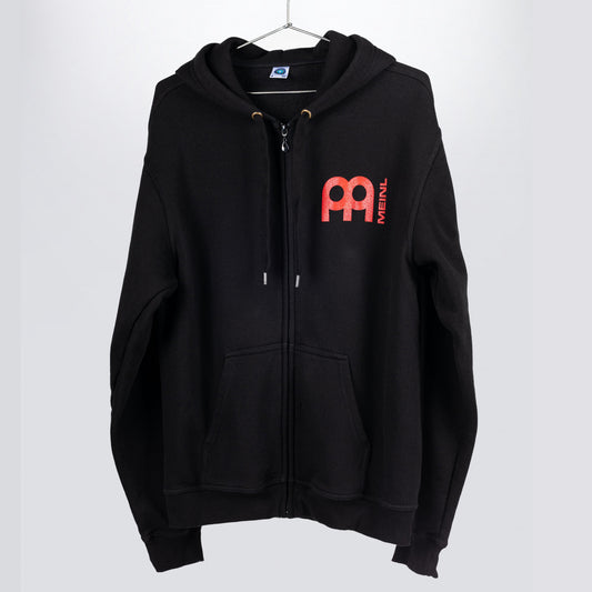 MEINL Kapuzenjacke in schwarz mit weißem Metal-Fork Logo auf dem Rücken M30-S